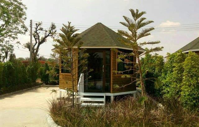 Chum Het Resort | Nayramit water park and resort