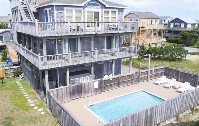Avon House | Splash of Son