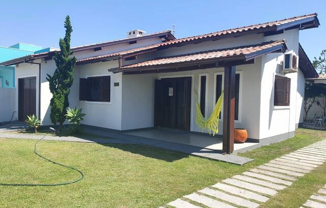 Passo de Torres House | ALUGUEL ANUAL CASA COMPLETA, PRAIA BELLATORRES SC.