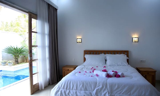 Lovina Villa | LOVINA WAY, Luxury Private pool Villa.