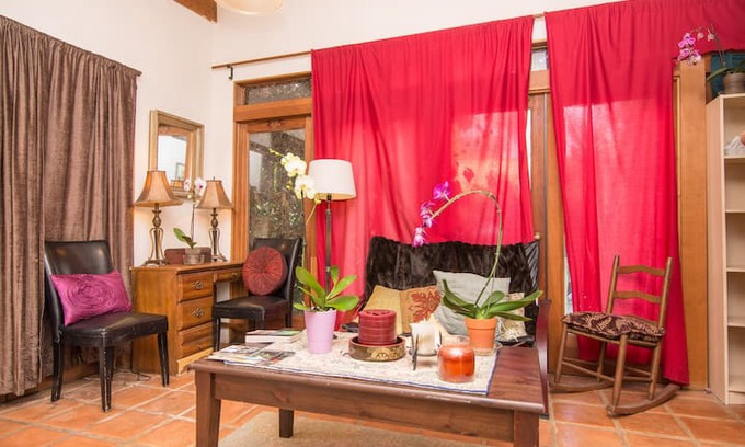 North Central Apartment | Pasadena Foothills Oasis Guesthouse