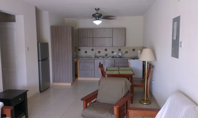 Welches Apartment | 1st Floor 1 bed with pool, Maxwell