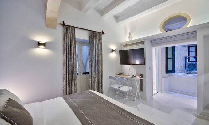 Valletta Apartment | Valletta Luxury Vacation Studio Apartment