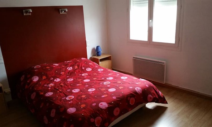 Bressols House | belle chambre au calme