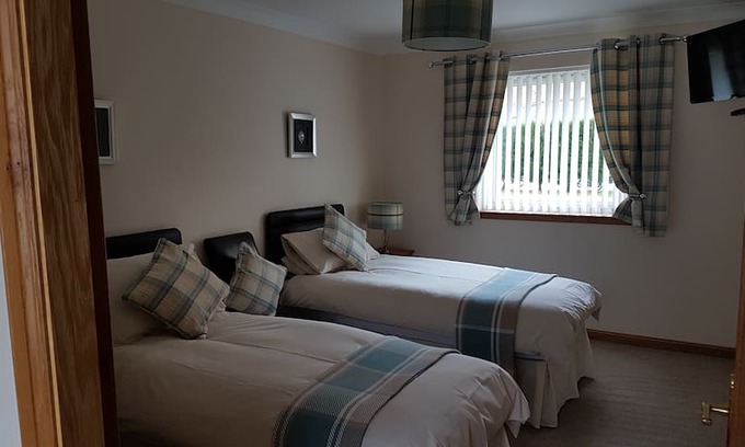 Morvich Bed & Breakfast | Ruarach Croft House
