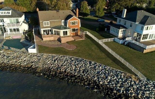 Hampton House | La Mer House - Seaside Room, come find rest!