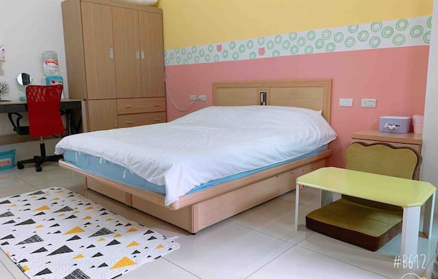 Yilan Apartment | 宜蘭市區全新建築，含陽台10坪、獨立空間大套房，全面禁菸，距離火車站騎車6分鐘，騎車8分鐘東門夜市