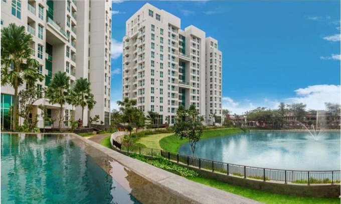 Jakarta Apartment | A sky garden unit at Citra Lake Suites, Jakarta