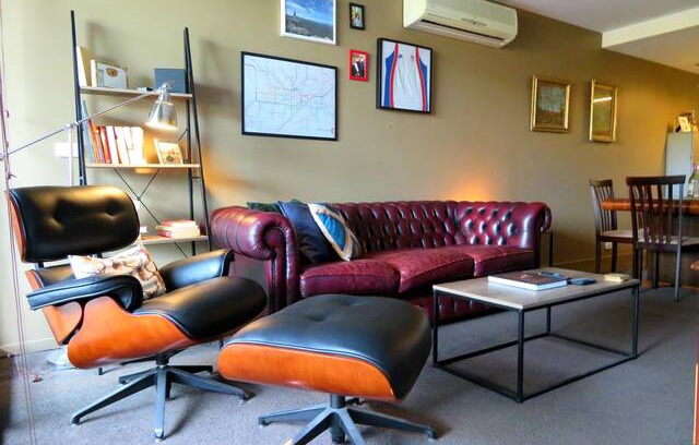Hawthorn Apartment | A quiet and convenient two bedroom apartment.