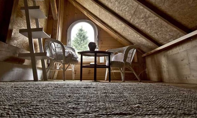Lassan House | Ferienhaus für Zwei in Lassan gegenüber von Usedom