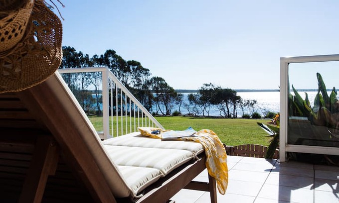 Currarong House | Comfort on the Rocks - Ocean Front