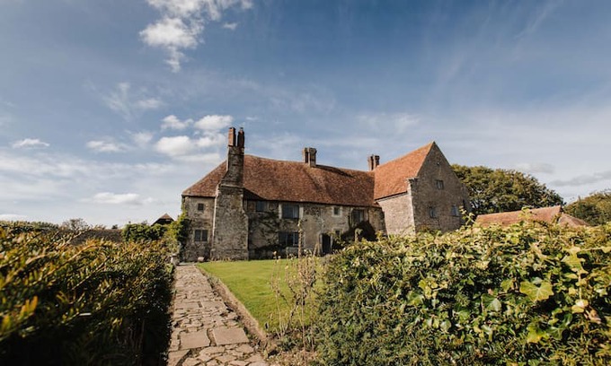 Winchelsea Other | Wickham Manor - The Tudor Wing