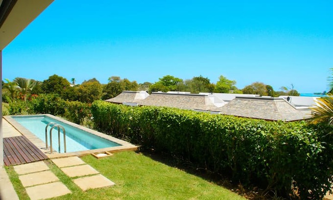 Tamarin Apartment | Spacious apt with swimming-pool