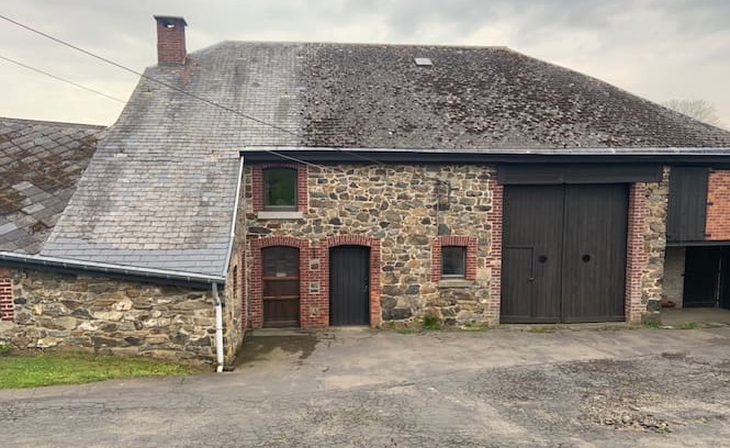 Trois-Ponts House | Petite maison typique dans une ancienne ferme