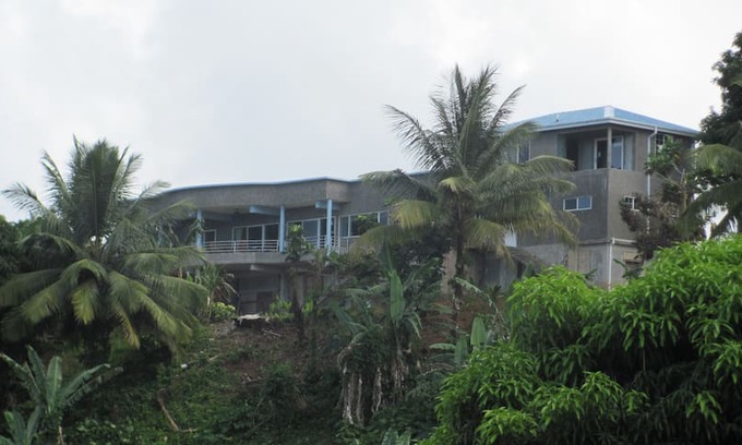 Anse du Me House | Rolashaway 360 degree ocean/island/mountain views.