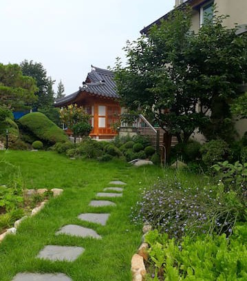 Iksan House | 금마 전통한옥 영월당 (가족실)