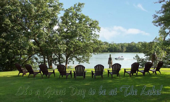 Richmond House | Aunt Kay's Cabin on Cedar Island Lake
