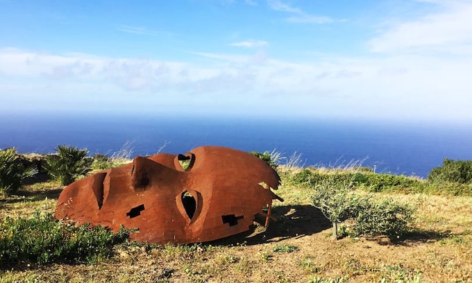 Pantelleria House | KUKA-dammuso with infinity private pool