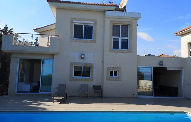 Pyrgos Villa | Beautiful Villa with swimming pool and seaview