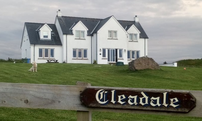 Breakish Apartment | cleadale flat
