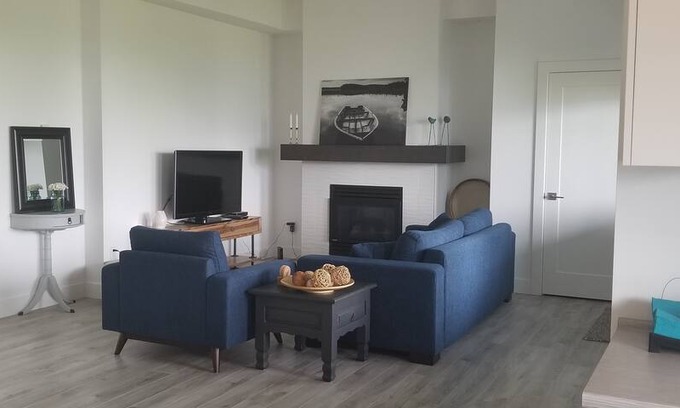 Promontory House | Valley Vista Private Guest Suite