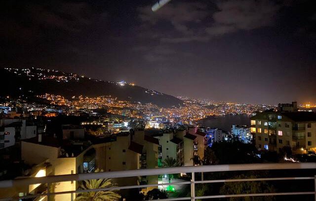 Adma wa Dafneh Apartment | Adma Seaview Appartment