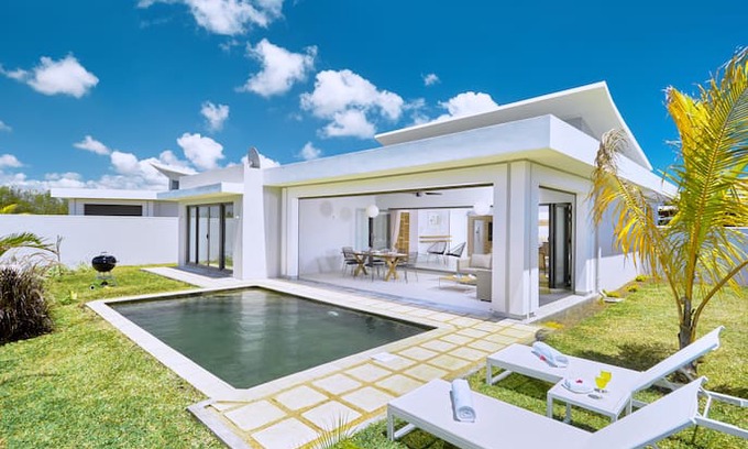 Cap Malheureux Villa | Corail Bleu Private Pool & Garden Villa by LOV