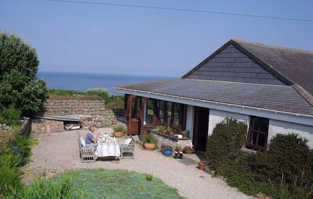 Penzance Bed & Breakfast | Kingsfield B&B near Sennen beach