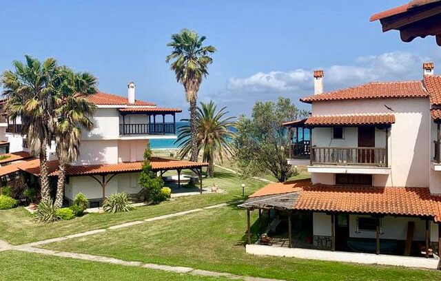 Kassandra Villa | Villa Fourka 2 on the beach in Chalkidiki Greece