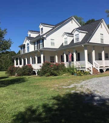 Bessemer City Bed & Breakfast | Moonshine Ridge Bed and Breakfast