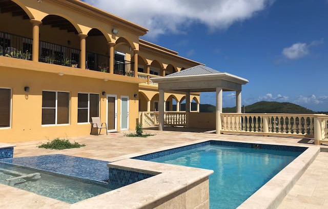 South Side Apartment | Destiny Villa 3 Bedroom Panoramic Views and a pool