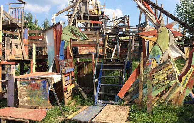 Plagwitz Apartment | Der Kunst zum Greifen nah!