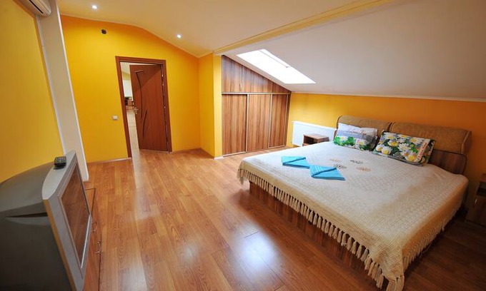 Lviv City Center Apartment | Ужгородська 12