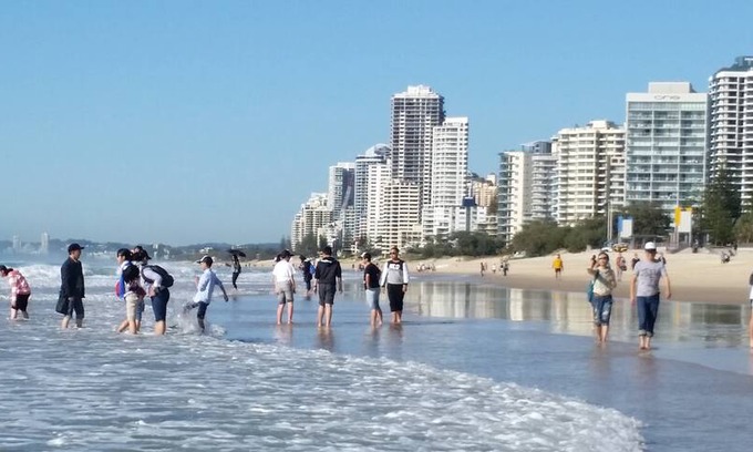 Surfers Paradise Apartment | Moroccan Resort Ocean View APR high floor