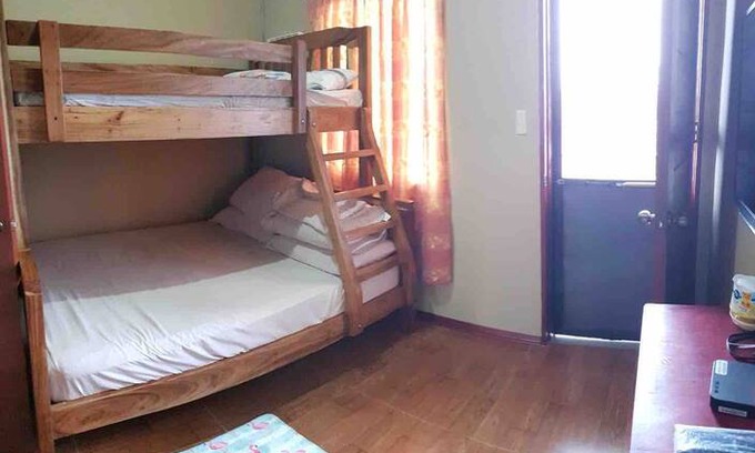 Tagaytay Apartment | Cirineo’s Transient House in Tagaytay
