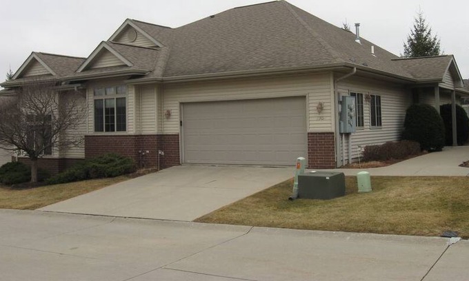 Wickham Apartment | Compelling Condo! Rare listing. Call it your home.