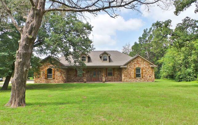 Wixon Valley House | Rustic Retreat~Aggieland Vacation Rentals