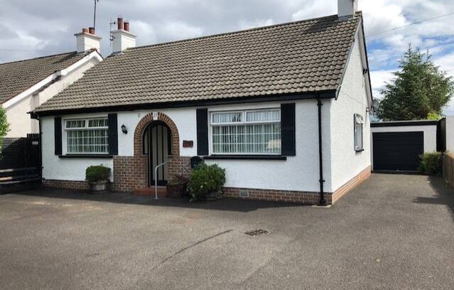 Ballycastle House | Windsong, the quaint Ballycastle bungalow.