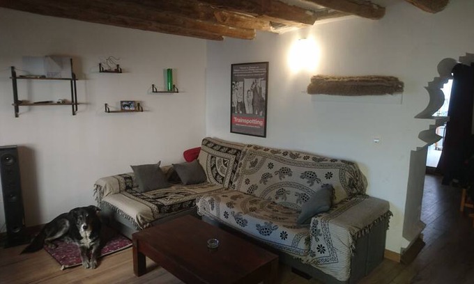 Cartuja Baja House | Habitación en casa rústica en un lugar tranquilo