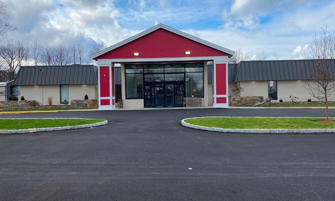 Windsor Locks Hotel | Ramada by Wyndham Windsor Locks
