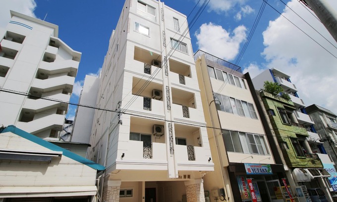 Maejima Hotel | Condominium Felicita Naha