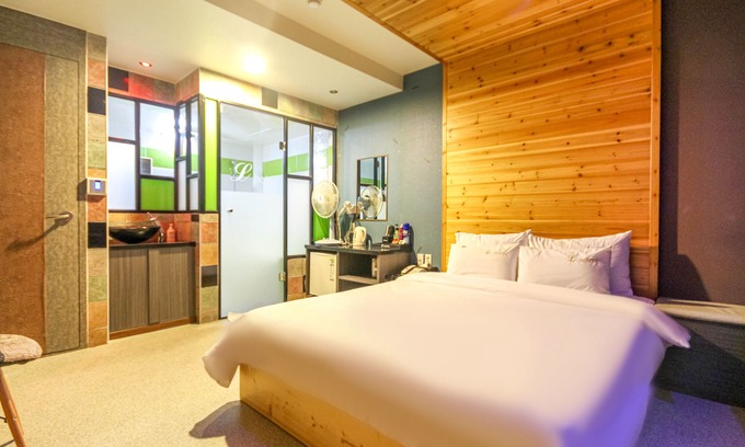 Dongnae District Hotel | L Hotel Busan