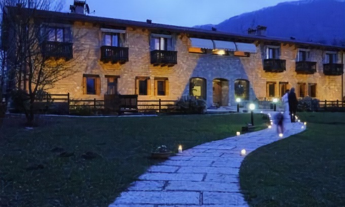 Revine Lago Hotel | Ai Cadelach Hotel Giulia