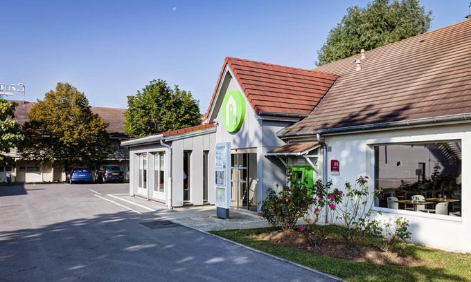 Corbeil-Essonnes Hotel | Campanile Evry Ouest - Corbeil Essonnes