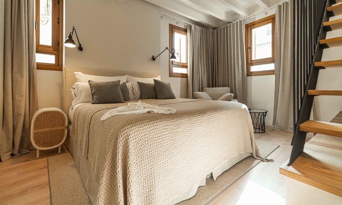 Cort Hotel | Samaritana Suites