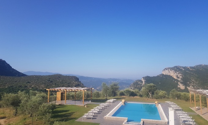 Trentinara Hotel | L' Aia Resort