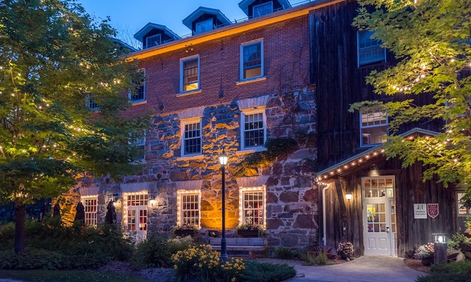 Wakefield Hotel | Moulin Wakefield Mill Hotel & Spa