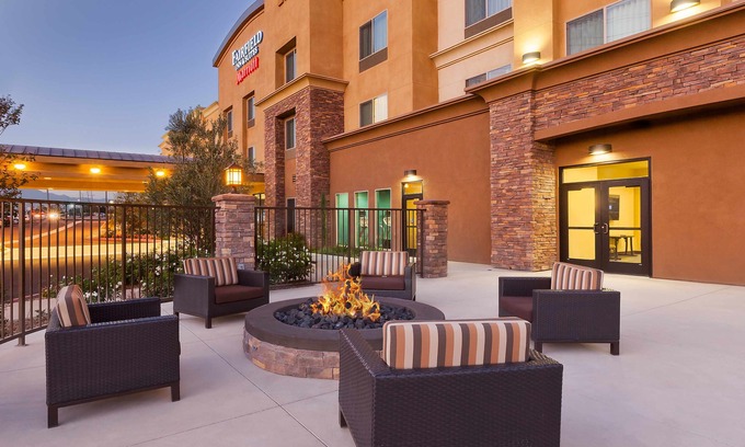Norco Hotel | Fairfield Inn & Suites Riverside Corona/Norco