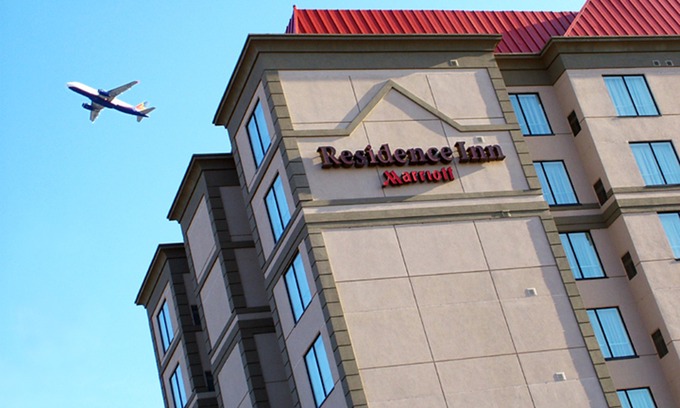 Etobicoke Hotel | Residence Inn by Marriott Toronto Airport