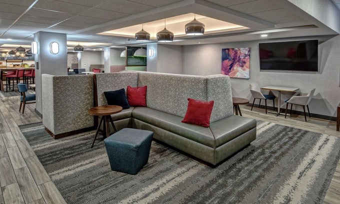 New Albany Hotel | Hampton Inn New Albany Louisville West